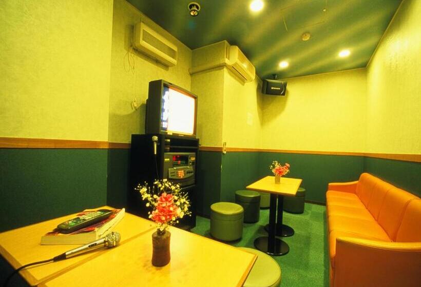 ファミリールーム, Hakonenomori Okada