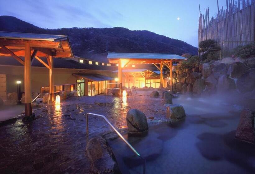 ファミリールーム, Hakonenomori Okada