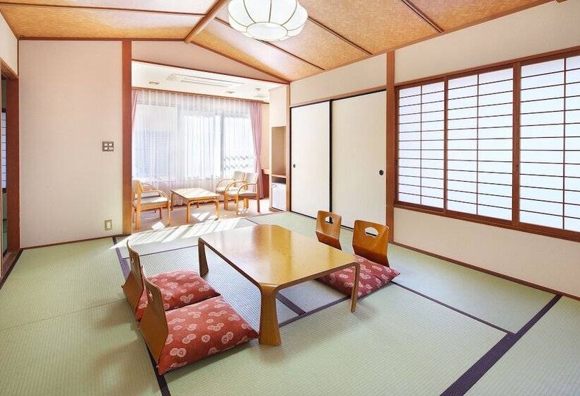 ファミリールーム, Hakonenomori Okada