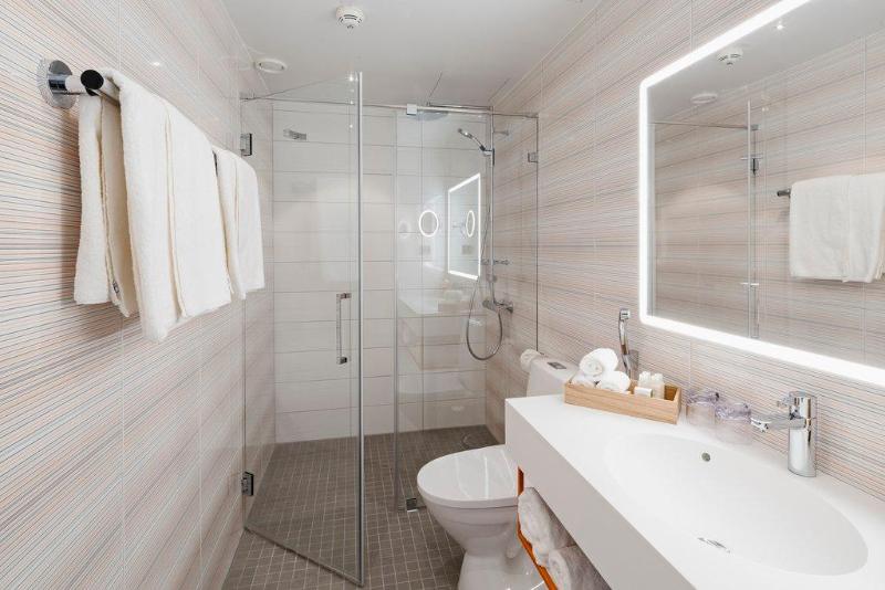 스탠다드 룸 킹사이즈 침대, Indigo Helsinki Boulevard, An Ihg