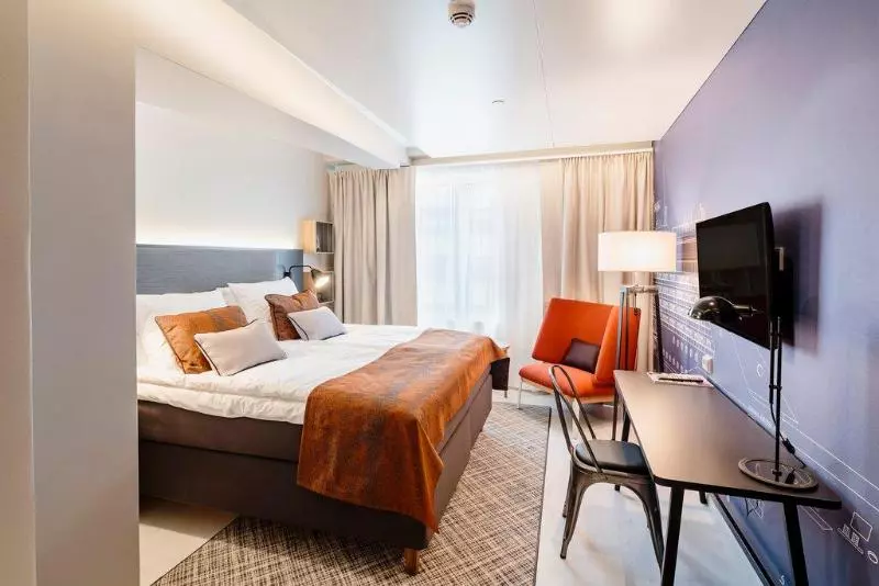 キングサイズベッドのスタンダードルーム, Indigo Helsinki Boulevard, An Ihg