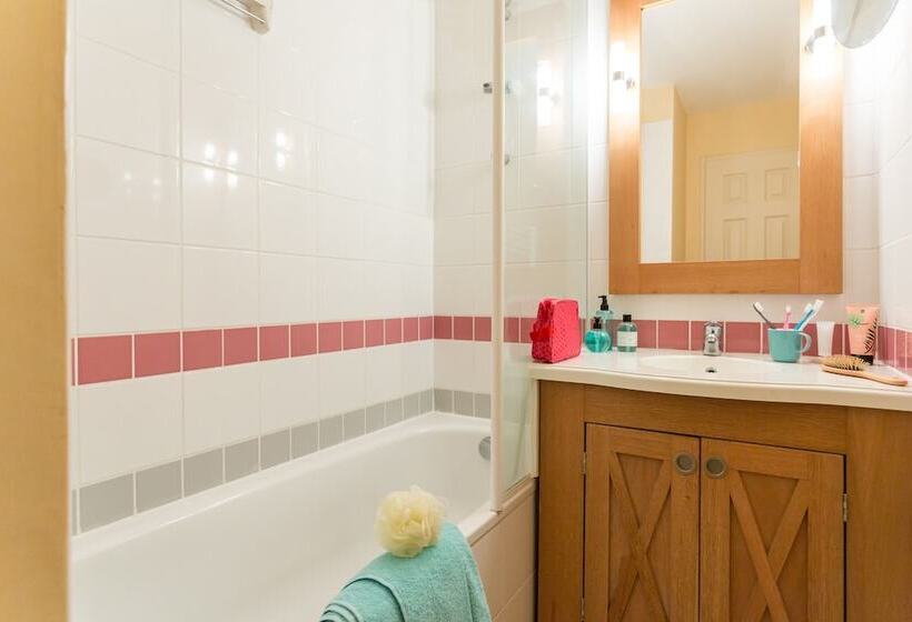 Апартаменты 1 Спальня Вид на Бассейн, Résidence Pierre & Vacances Les Dunes Du Médoc