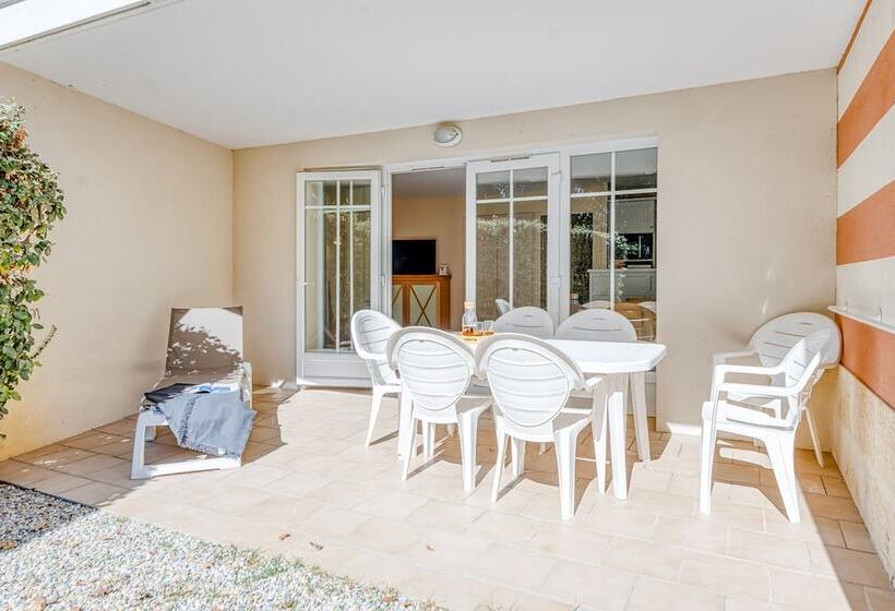 Апартаменты 1 Спальня Вид на Бассейн, Résidence Pierre & Vacances Les Dunes Du Médoc