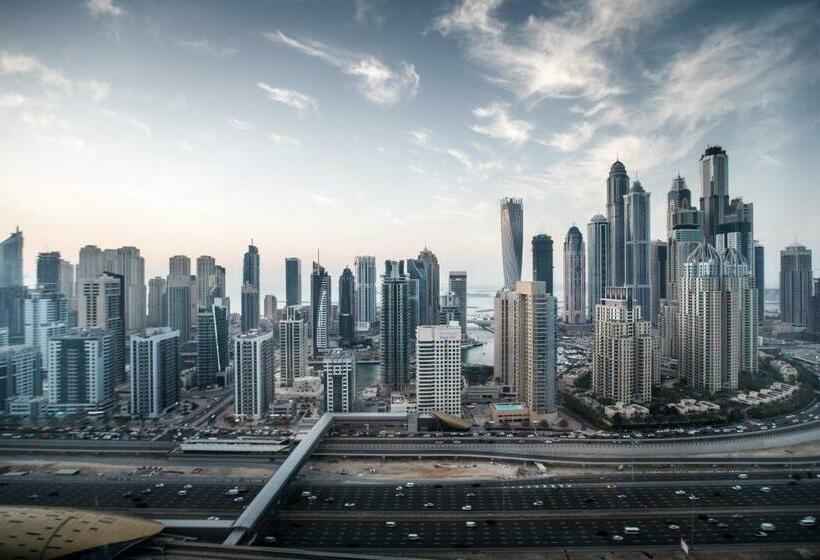 اتاق لوکس با تخت بزرگ, Pullman Dubai Jumeirah Lakes Towers