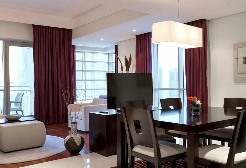 Президентский Люкс, Pullman Dubai Jumeirah Lakes Towers