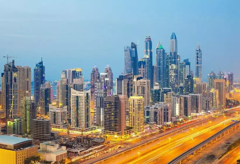 اتاق سوپریور, Pullman Dubai Jumeirah Lakes Towers