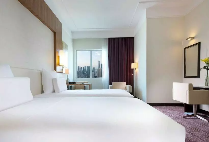 اتاق سوپریور, Pullman Dubai Jumeirah Lakes Towers