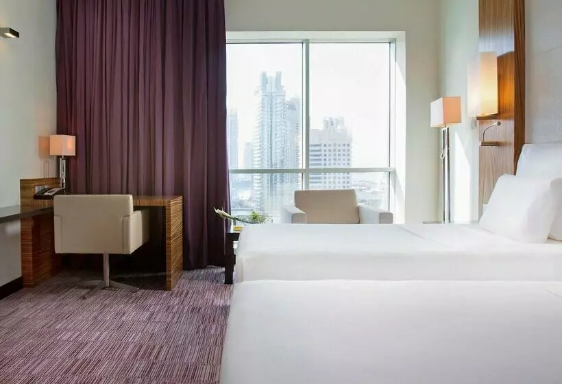 اتاق سوپریور, Pullman Dubai Jumeirah Lakes Towers