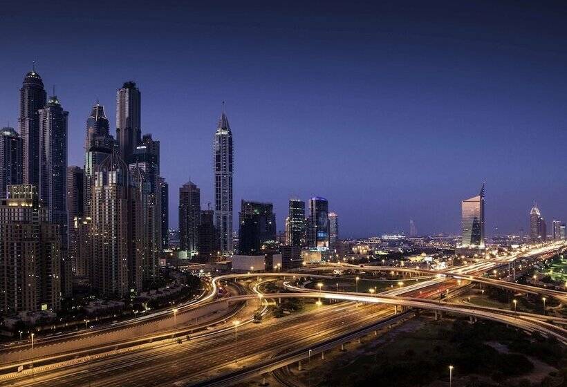 اتاق سوپریور, Pullman Dubai Jumeirah Lakes Towers