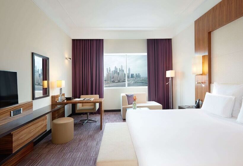 سوییت اجرایی, Pullman Dubai Jumeirah Lakes Towers