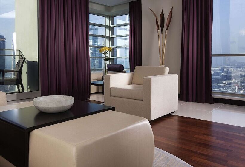 3 Bedroom Suite, Pullman Dubai Jumeirah Lakes Towers