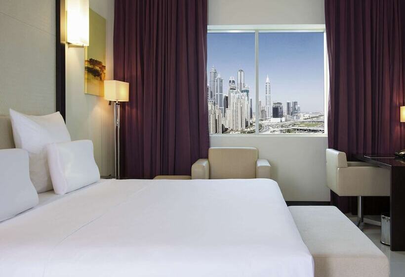 Апартаменты 2 Спальни, Pullman Dubai Jumeirah Lakes Towers