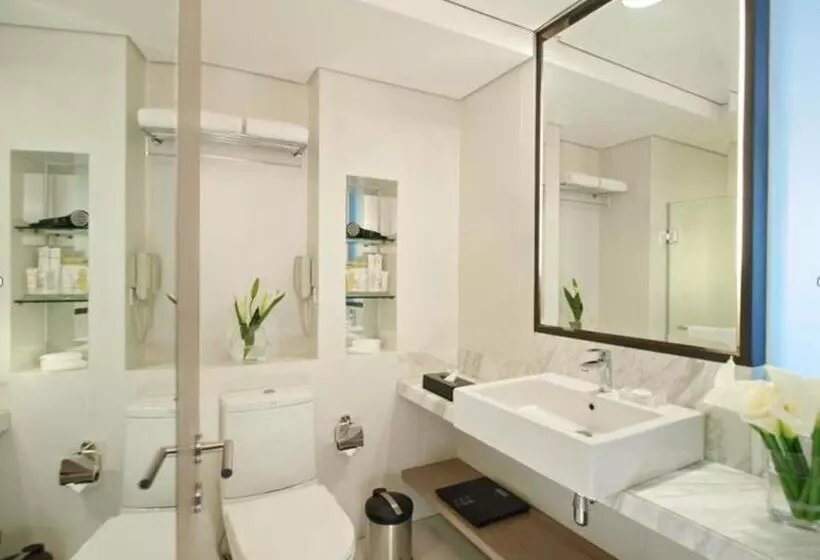 اتاق کلاب, Seda Centrio