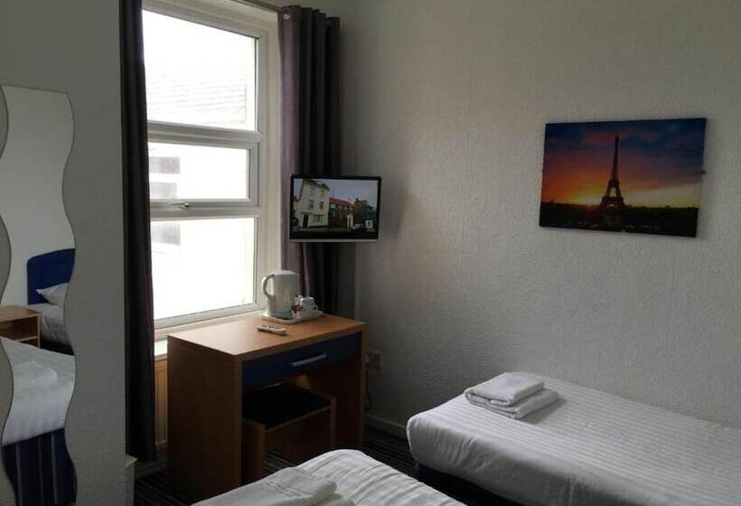 חדר סטנדרט, OYO Wave Crest