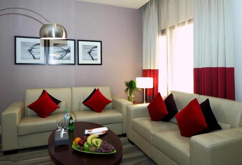 סוויטת ג'וניור מיטת קינג, Novotel Suites Riyadh Olaya