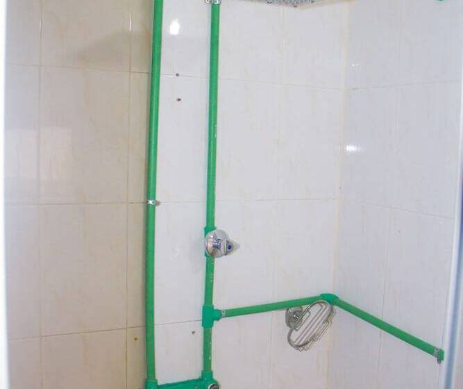 חדר סטנדרט, Pink Hostel