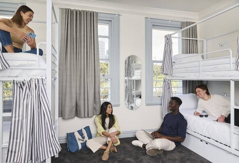공동 객실, The Pacific House Hostel