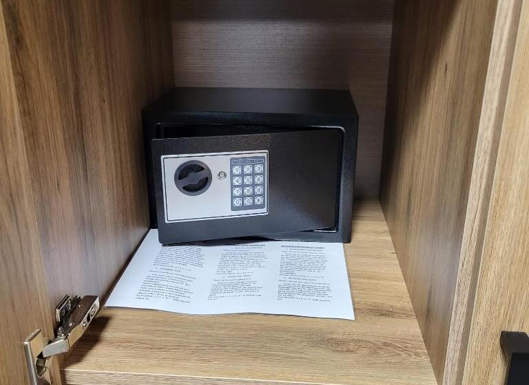 Номер Deluxe, Centrum