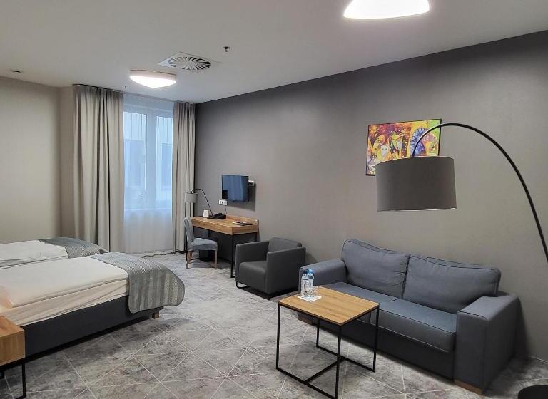 디럭스 룸, Centrum