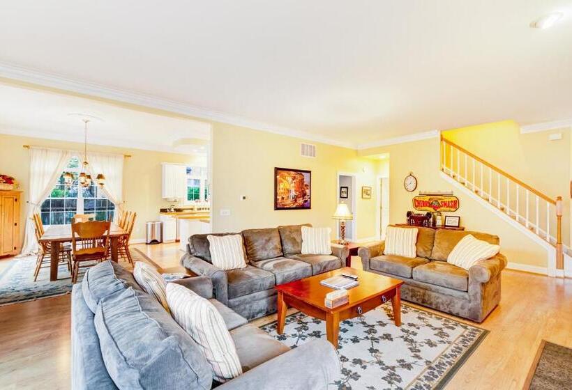 Апартаменты 3 Спальни, Beacon Court D