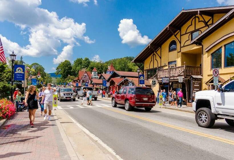 חדר סטודיו סטנדרד, Idlewild