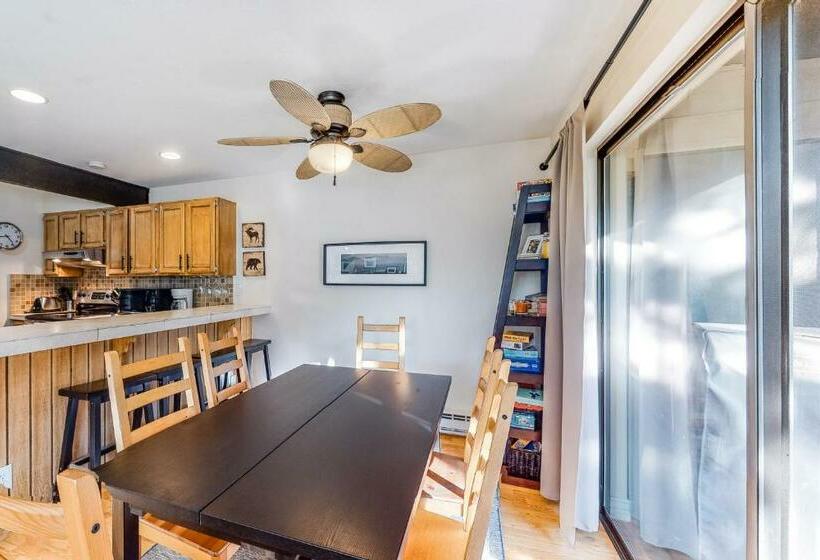 דירת שני חדרים, Mountain Stream Condo