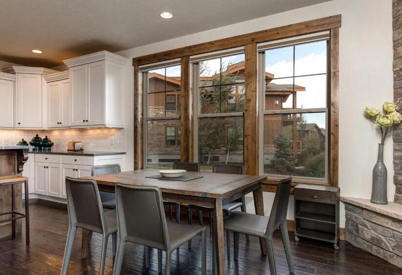 شقة 3 غرف, North Vista Haven Unit 101