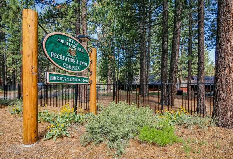 침실 3개 아파트, Our Lake House