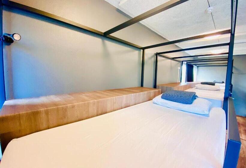 تختخواب در اتاق مشترک, Bus Hostel Reykjavik   Reykjavik Terminal