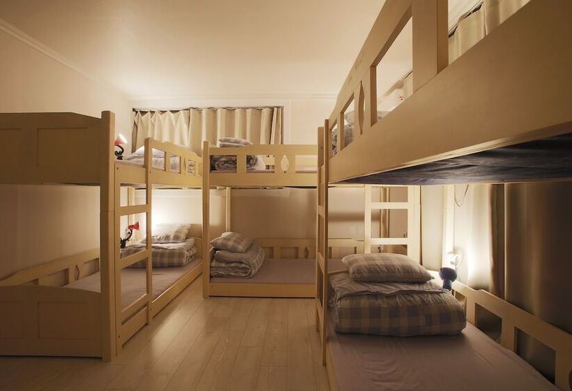 Cama em Quarto Partilhado, Garosu Stay Hostel