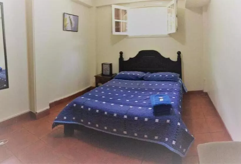 バス共有のスタンダードルーム, Costa Rica Guesthouse