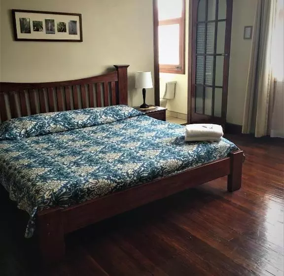 キングサイズベッドのスタンダードルーム, Costa Rica Guesthouse
