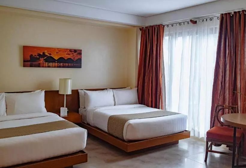 Executive-Zimmer, Crown Regency Beach Resort