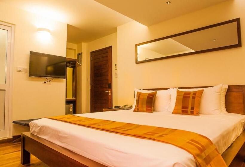 디럭스 룸 킹사이즈 침대, Gsh Colombo