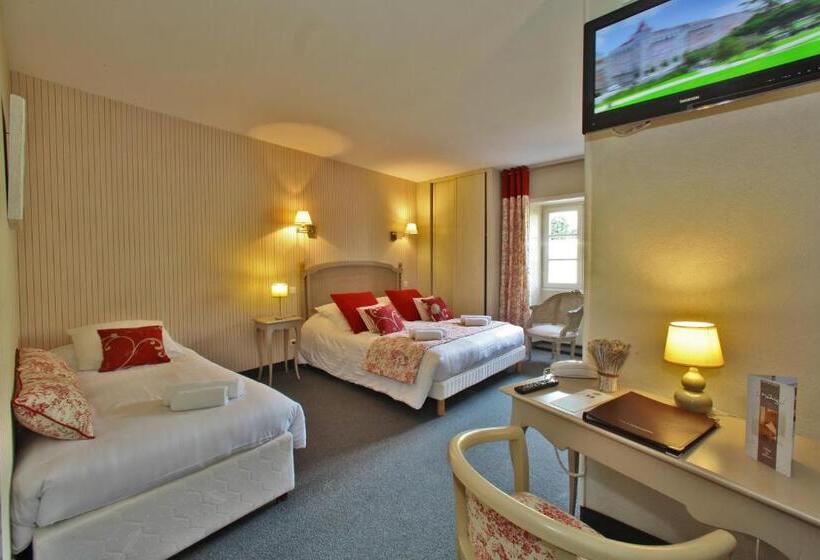 חדר סטנדרט לשלושה, Hôtel Le Madrigal