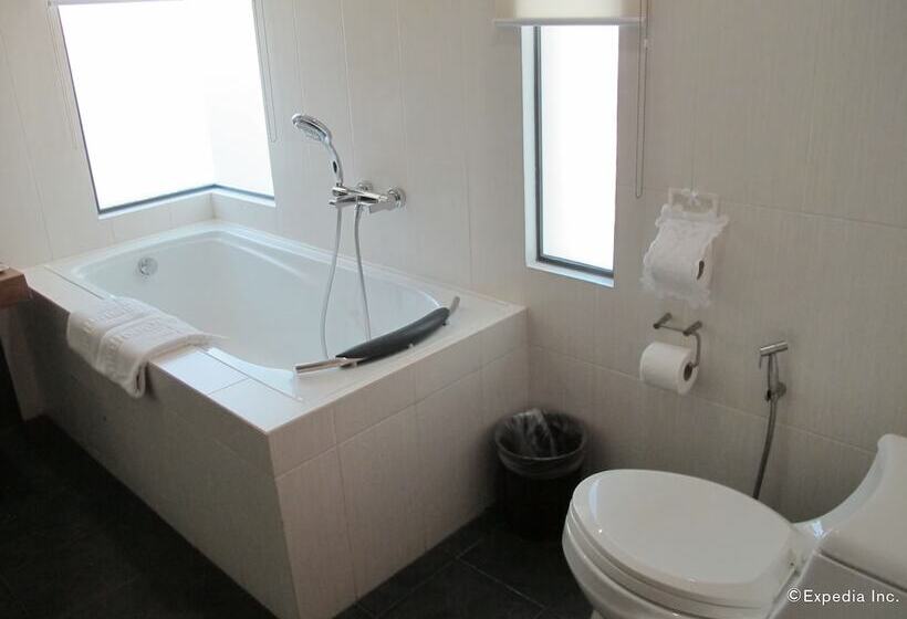 سوئیت پریمیوم, Infinity Resort