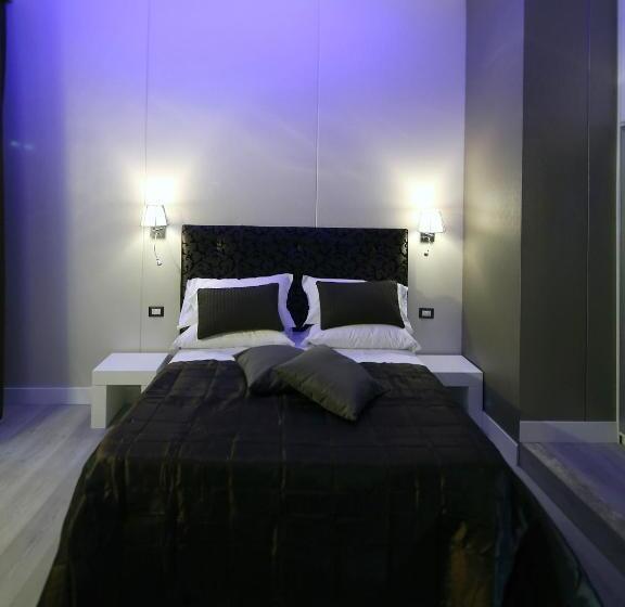 اتاق استاندارد, Piccolo Di Piazza Di Spagna Suites