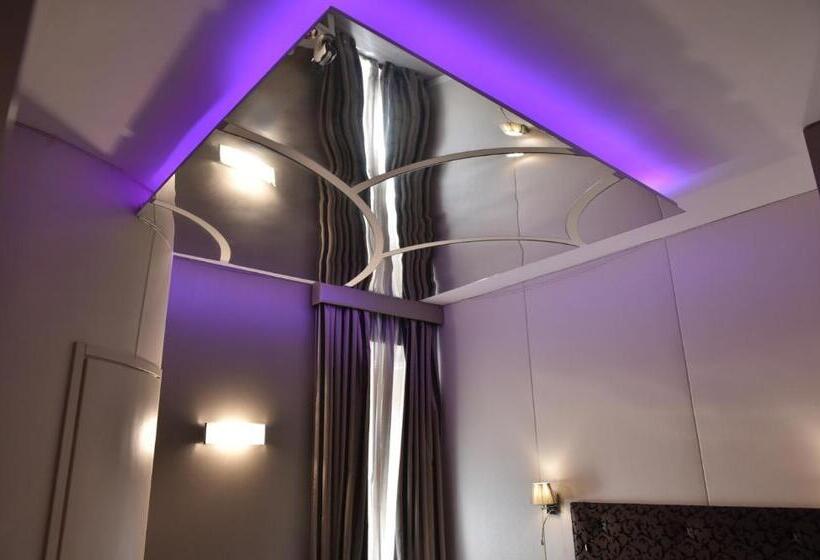 اتاق اکونومی, Piccolo Di Piazza Di Spagna Suites