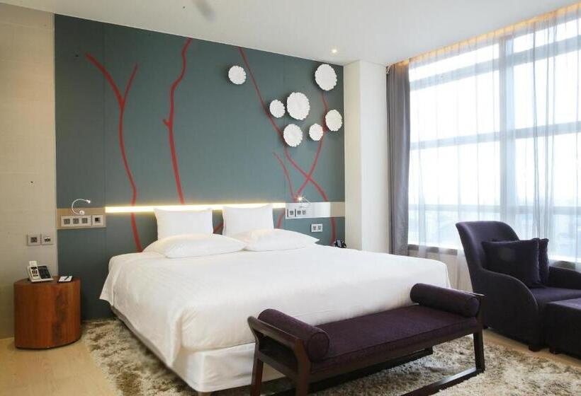 行政房间, Pullman Saigon Centre