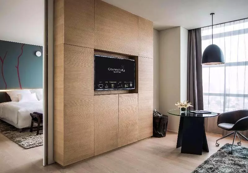 Suite Executive, Pullman Saigon Centre