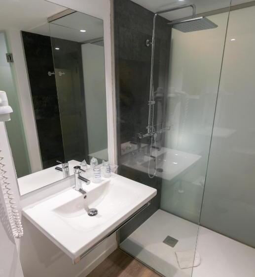 标准间带阳台, R2 Bahia Cala Ratjada  Adults Only