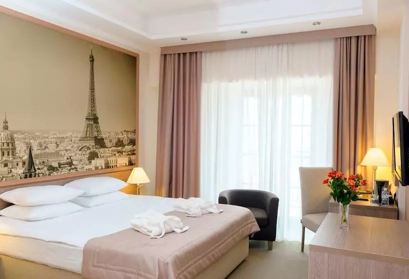 اتاق استاندارد, Rius Hotel Lviv