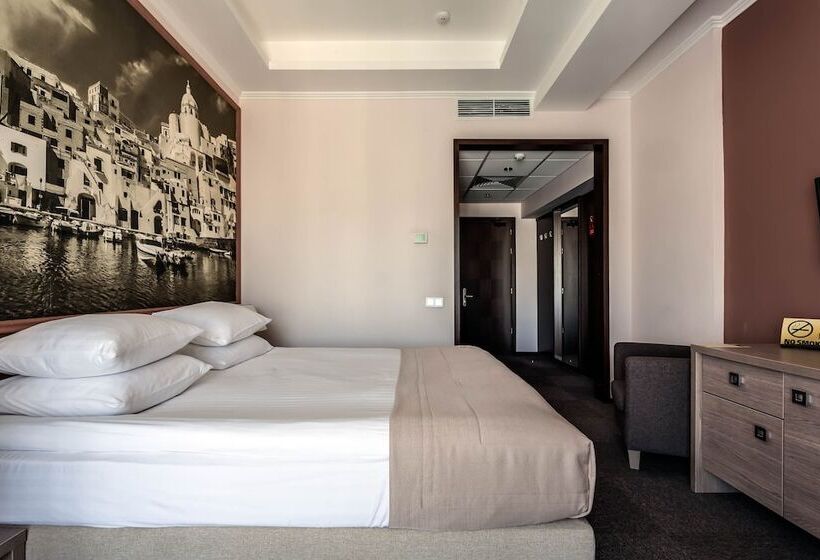 اتاق راحتی, Rius Hotel Lviv