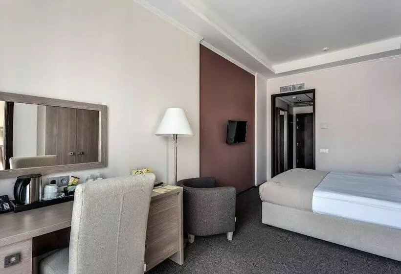 اتاق راحتی, Rius Hotel Lviv