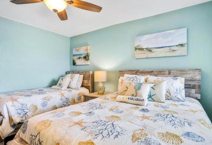 شقة غرفتين, Top Floor At The Shores