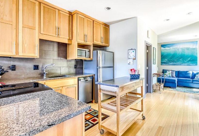 דירת שני חדרים, Mosier Creek Place