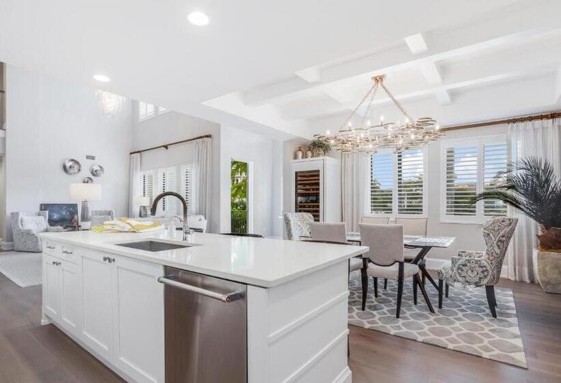 침실 3개 아파트, Naples Square Paradise