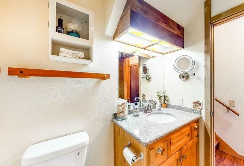 Апартаменты 3 Спальни, The Sleepy Hollow