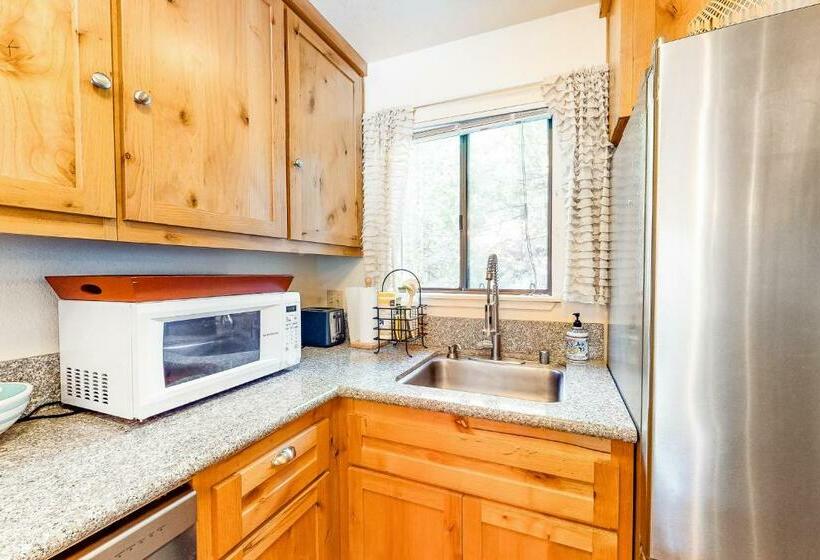 Апартаменты 3 Спальни, The Sleepy Hollow