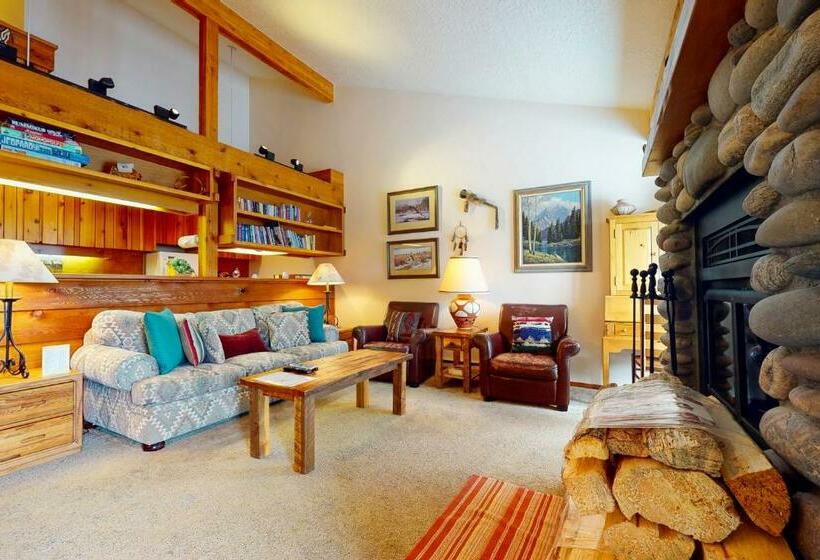 شقة غرفتين, 3622 Winterberry